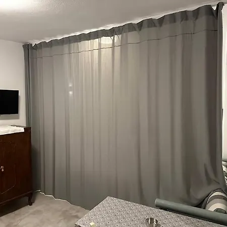 아파트 Nikolettas House Páros