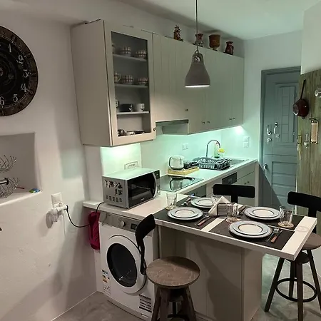 Nikolettas House Πάρος