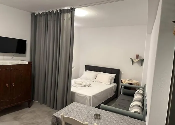 Apartamento Nikolettas House *