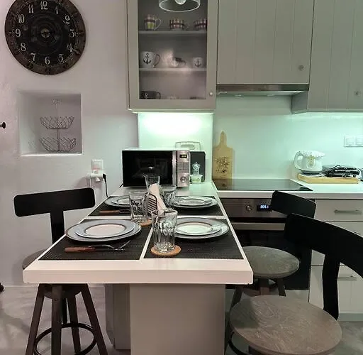 Lägenhet Nikolettas House *